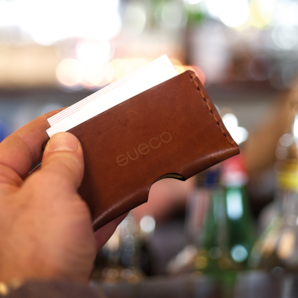 _0005_Etui-Mood-1 Slim Wallet Lederetui mit eigener Gravur