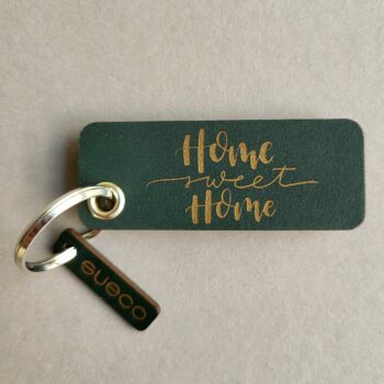"Home sweet Home" - Schlüsselanhänger aus Leder mit Gravur für das neue Haus